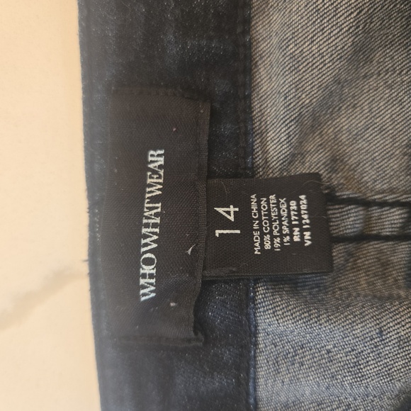 Who What Wear High Waisted Flare Dark Wash Stretch Trouser Jeans Blue Size 14 - Picture 4 of 6